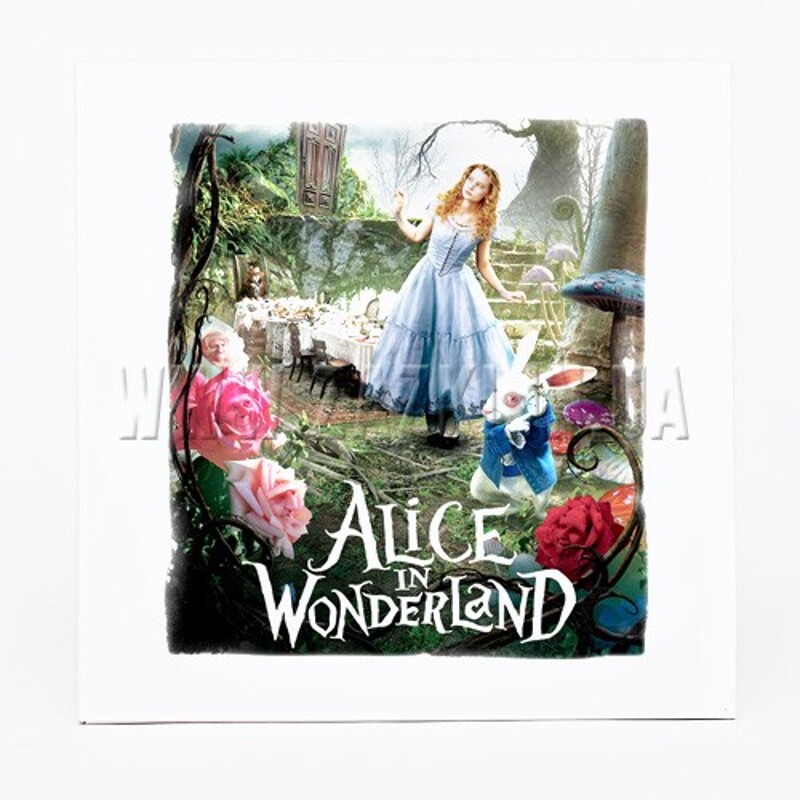 Коробочка "Alice in Wonderland"