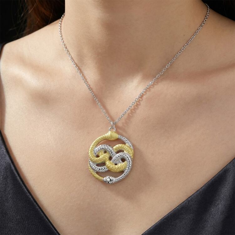 Кулон Атрейу  