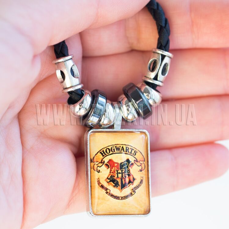 Подвеска "Hogwarts"
