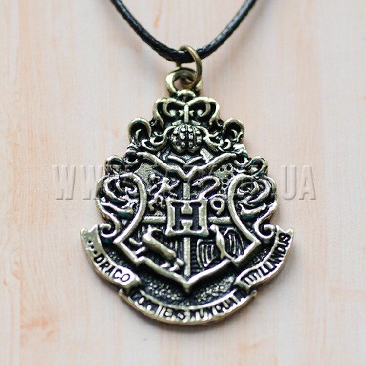 Підвіска "Hogwarts"