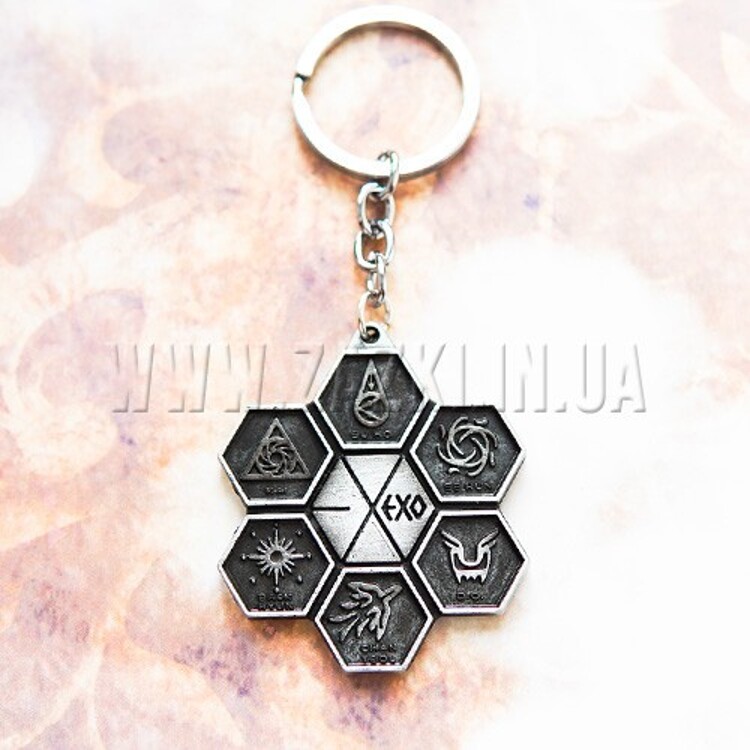 Брелок "EXO"