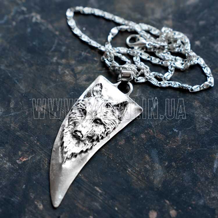 Кулон "Wolf"
