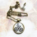 Подвеска "Triskelion"  