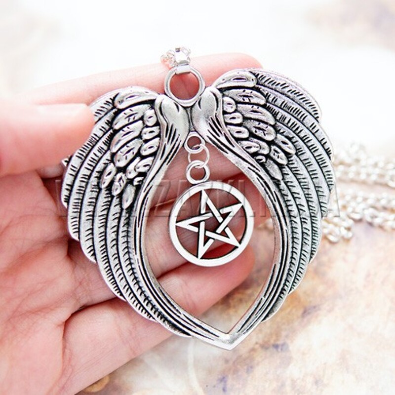 Кулон "Supernatural"