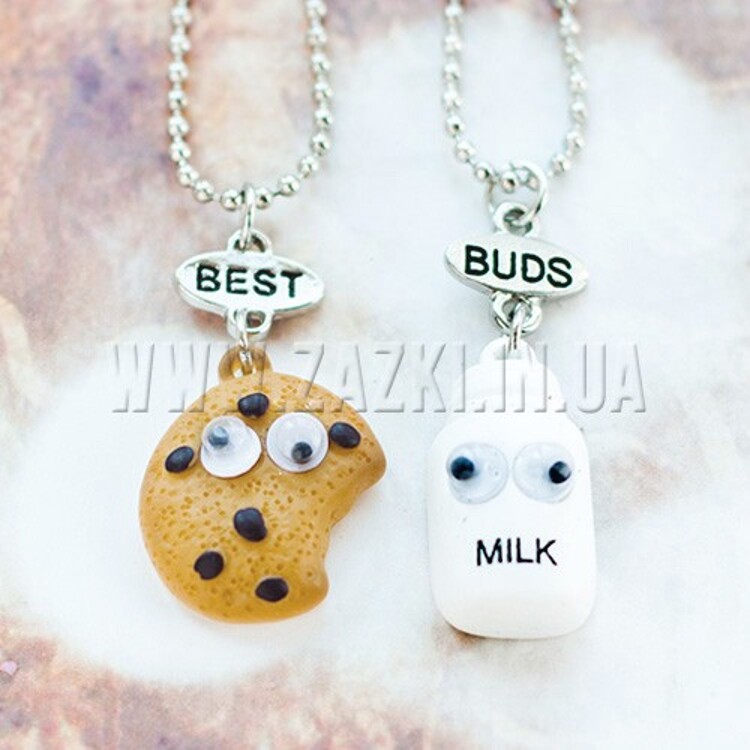 Підвіска "Best Buds"