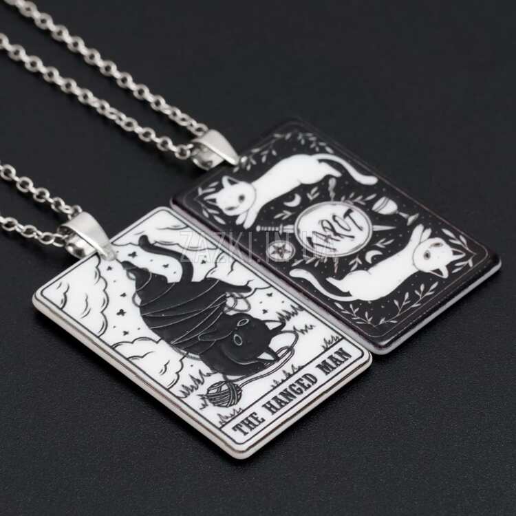 Акрилова підвіска у вигляді карти таро Повішаний The Hanged Man