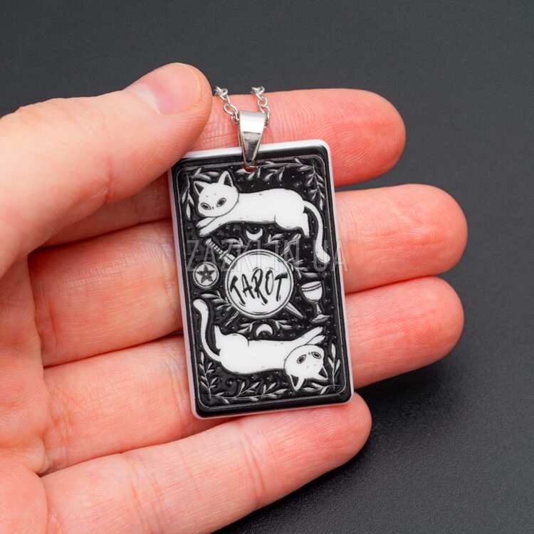 Акрилова підвіска у вигляді карти таро Повішаний The Hanged Man