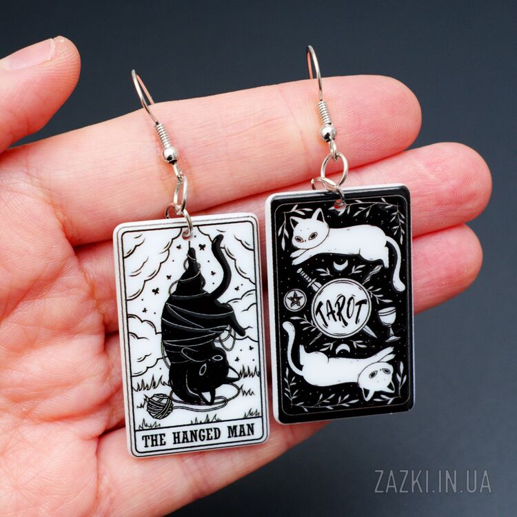 Акриловаые серьги в виде карты таро Повешенный The Hanged Man