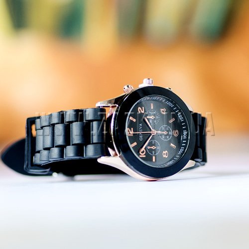 Годинник Geneva