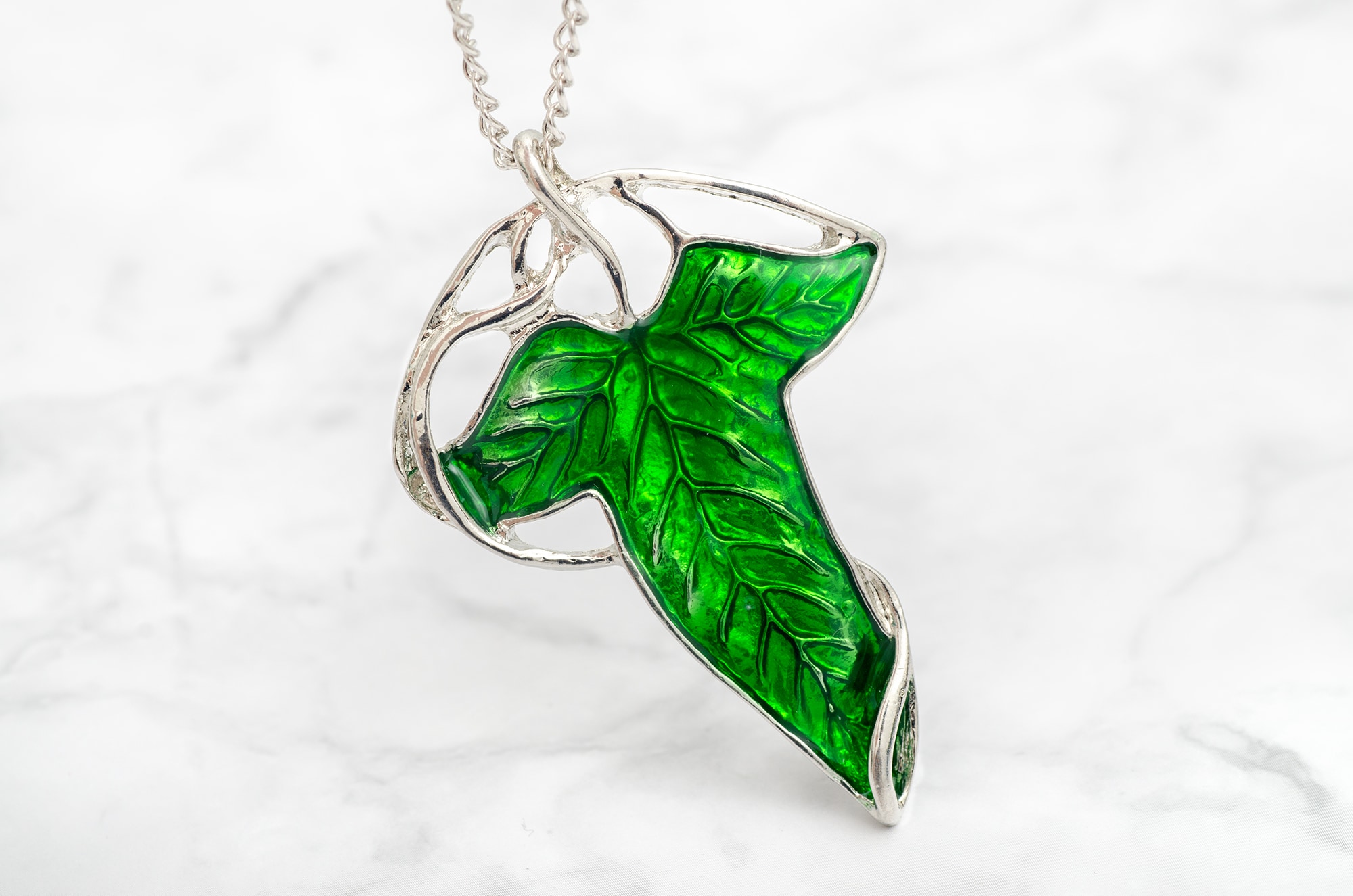 Брошка Ельфійський Лист