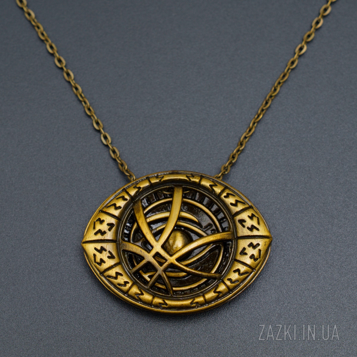 Кулон Око Агамотто