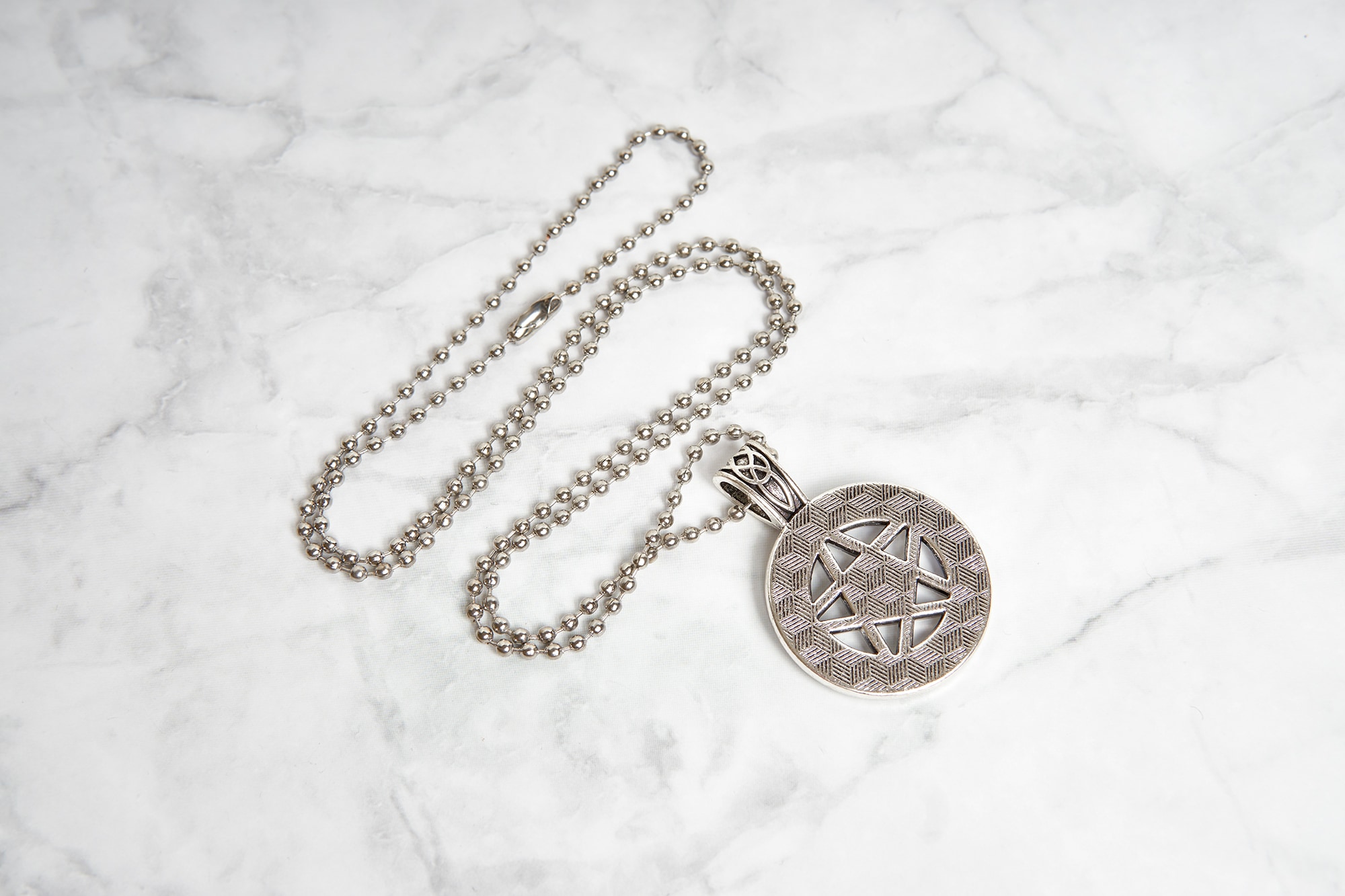 Кулон Пентаграма