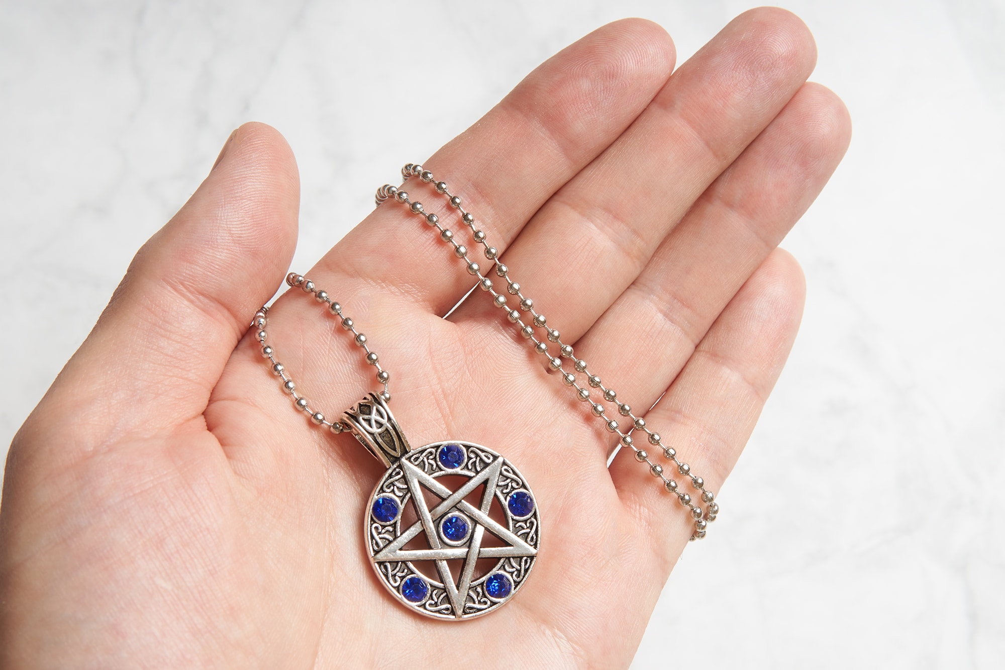 Кулон Пентаграма