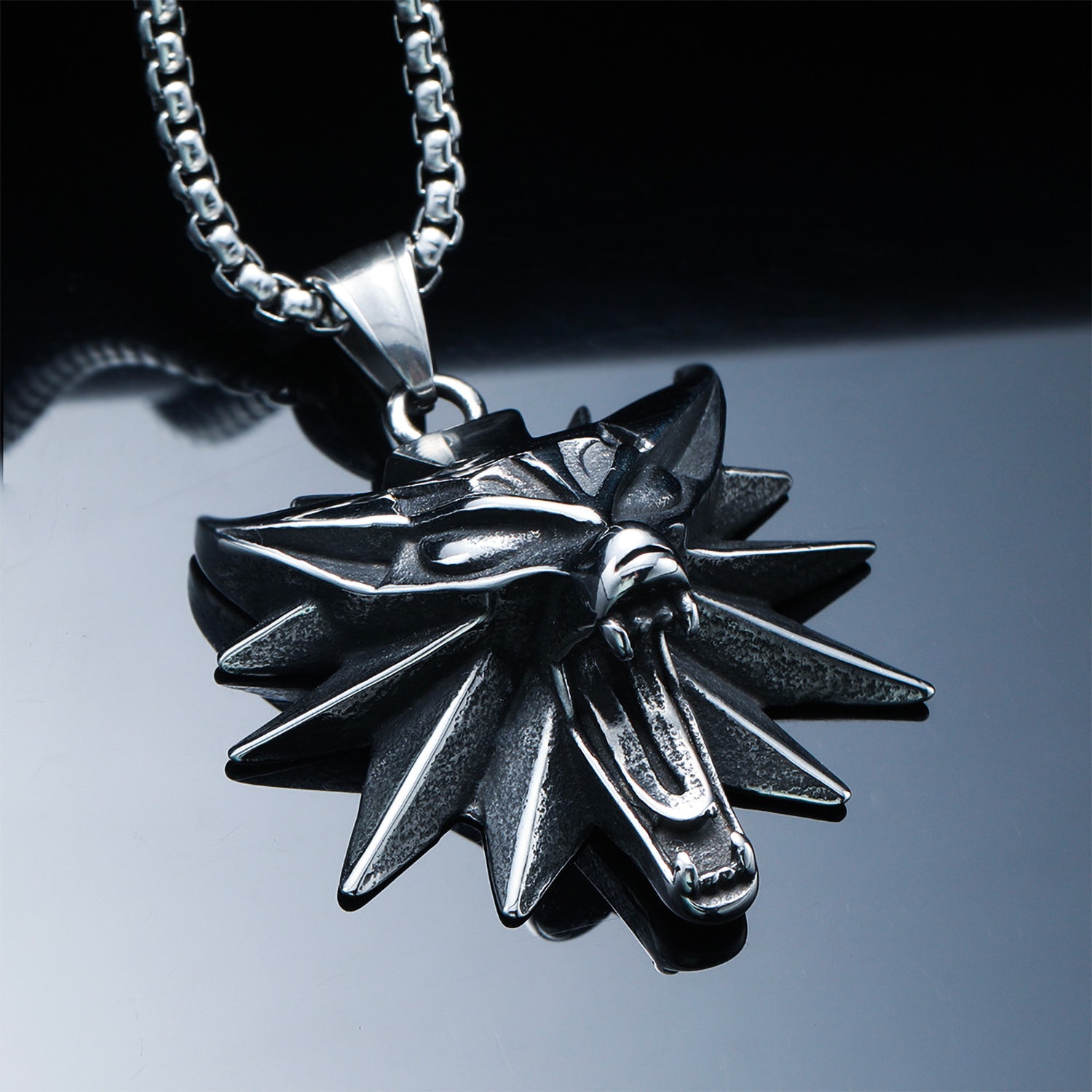 Медальон Відьмака Геральта з титанової сталі