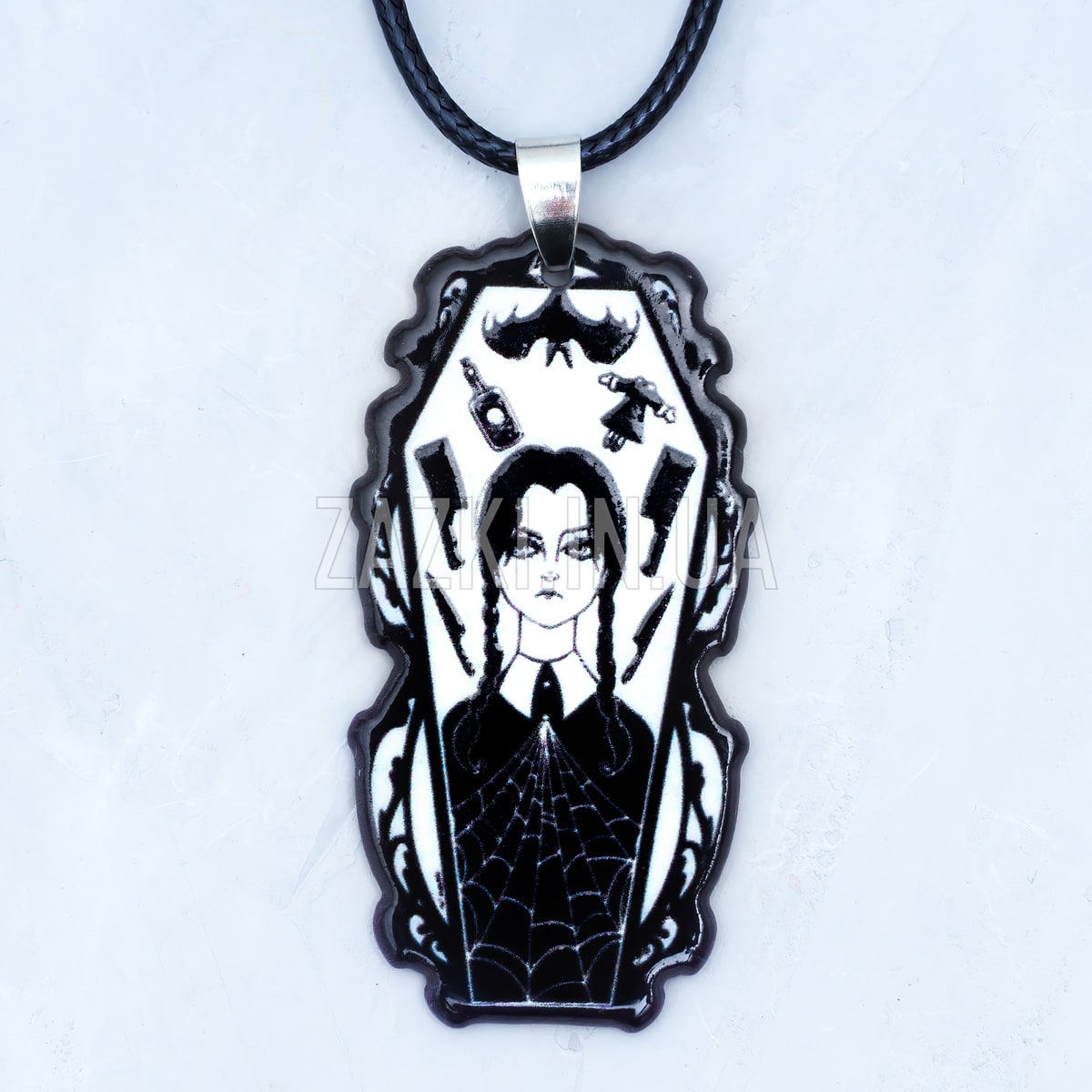 Кулон Венздей Аддамс