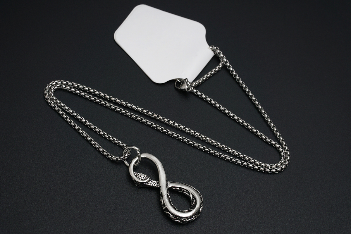 Кулон Змія у вигляді знака нескінченності