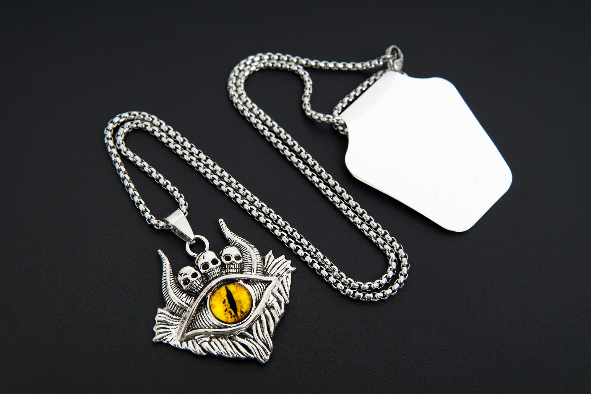 Кулон Око Диявола