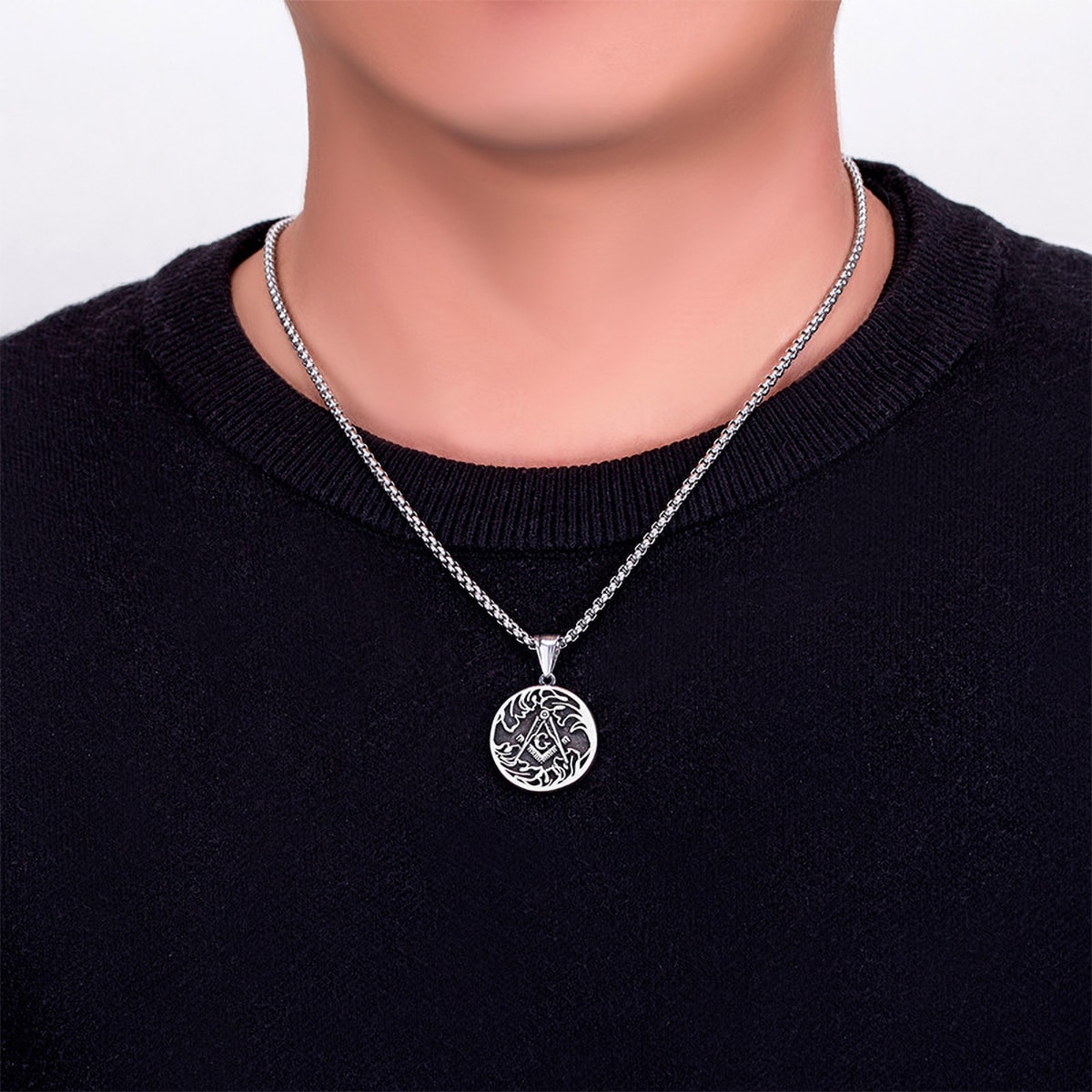 Кулон Масон