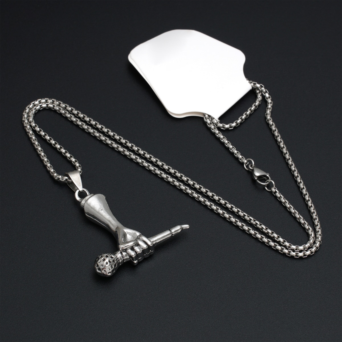 Кулон Мікрофон в руці